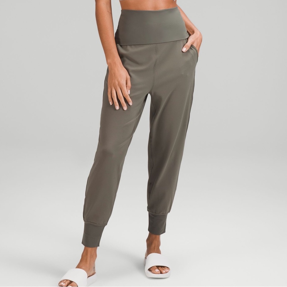 NWT lululemon Align™ Super-High-Rise Ribbed-Waist Jogger Carob Brown COBN Sz 14 - Picture 1 of 8